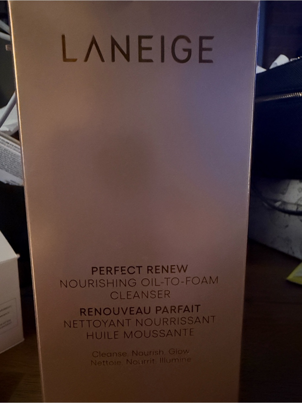 LANEIGE Perfect Renew Nourishing Oil-to-Foam Cleanser - Peachy Pink Pearl